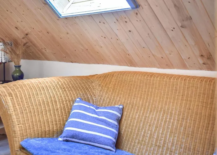 Vakantiehuis In With Kitchen